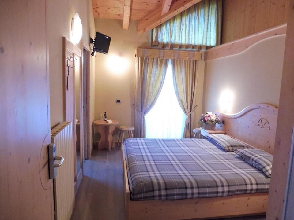 ליביניו Hotel Valeria מראה חיצוני תמונה